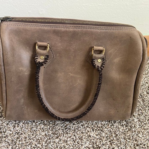 Duffel bag tan purse with beading on handles boho fringe tassel - Picture 4 of 9